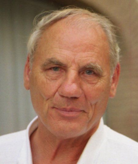 Dr. Hamer. Creador de la Ciencia curativa germánica.